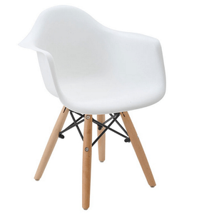 Cadeira Infantil Eiffel Com Braço Pp Base De Madeira -
